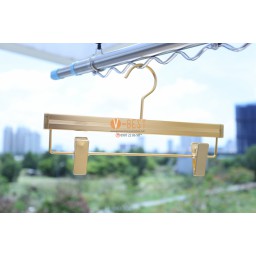 MÓC NHÔM KẸP QUẦN H2020