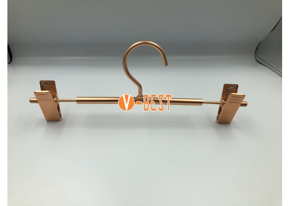 MÓC NHÔM KẸP QUẦN H2017